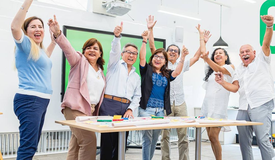  La edad no define una etapa: mitos sobre las personas 50+ que debemos cuestionar